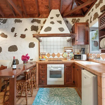 Апартаменты Casa Aregume *